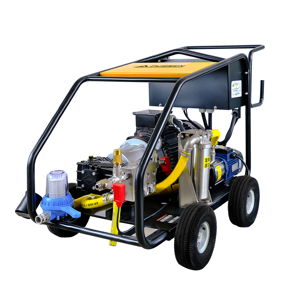 Fussen FLE Series electric high-pressure washer, 160–200 bar, up to 70 L/min, high-flow design for industrial cleaning.